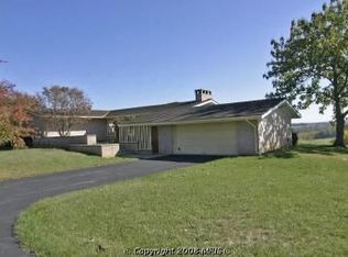 2301 Belvedere Dr, Westminster, MD 21158