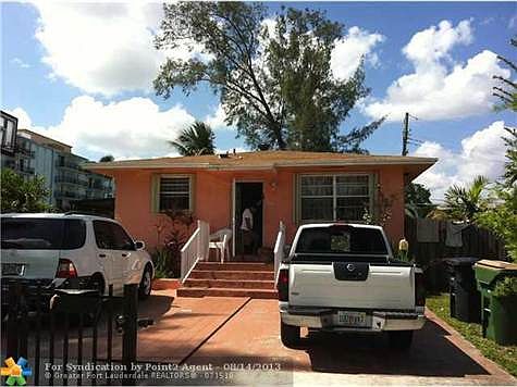 1st image of 1501 NE 124th St