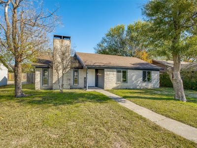 1817 Castle Dr, Garland, TX, 75040