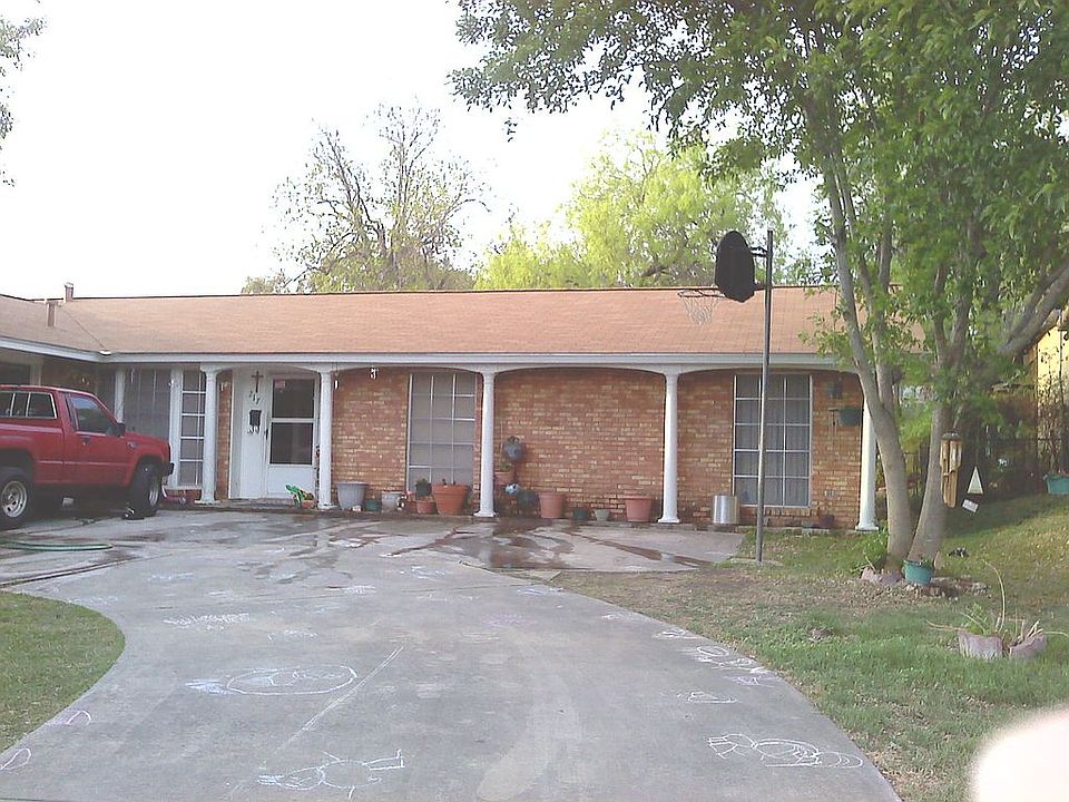 1st image of 217 Anne Lewis Dr