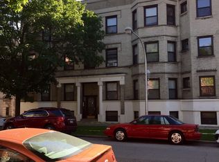 3838 N Fremont St, Chicago, IL 60613
