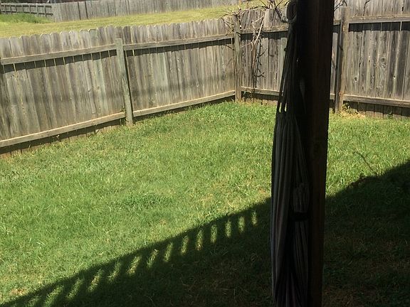 5th image of 2507 Pecan Ridge Dr #A