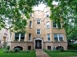 3235 N Oakley Ave #3S, Chicago, IL 60618