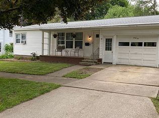 42 Varick St, Oswego, NY 13126