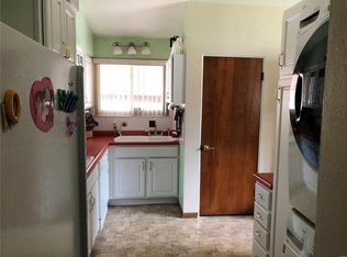 2 Bellevue Dr, Collinsville, IL 62234