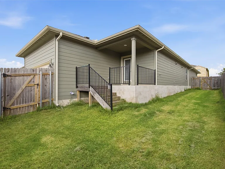 126 Fairmeadow Downs Dr — Photo 28