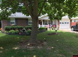 1206 McClure Ln, Mountain Home, AR 72653