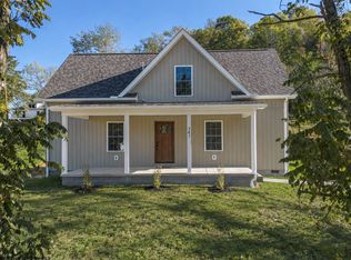 347 E 1st St, Weston, WV 26452