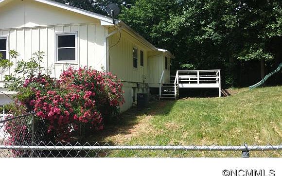 2nd image of 1 Forest Ridge Dr