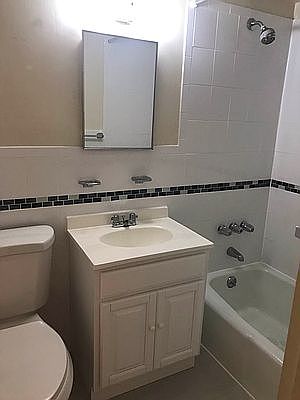 4th image of 243 E 81st St APT 1C
