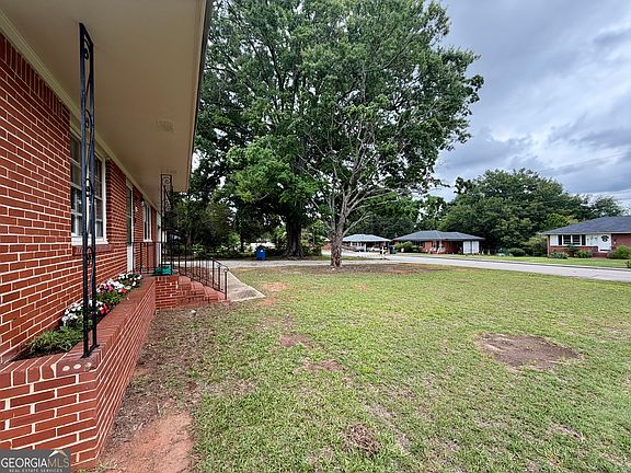 4th image of 101 Morgan Dr