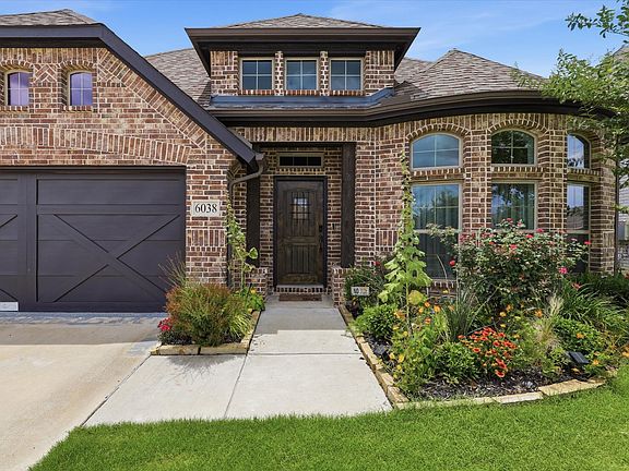 5th image of 6038 Priory Dr