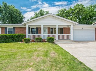 7803 Mexico Rd, Saint Peters, MO 63376