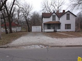 311 N Washington St, Clinton, MO 64735