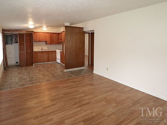 4th image of 2908.5 NE Stapleton Rd