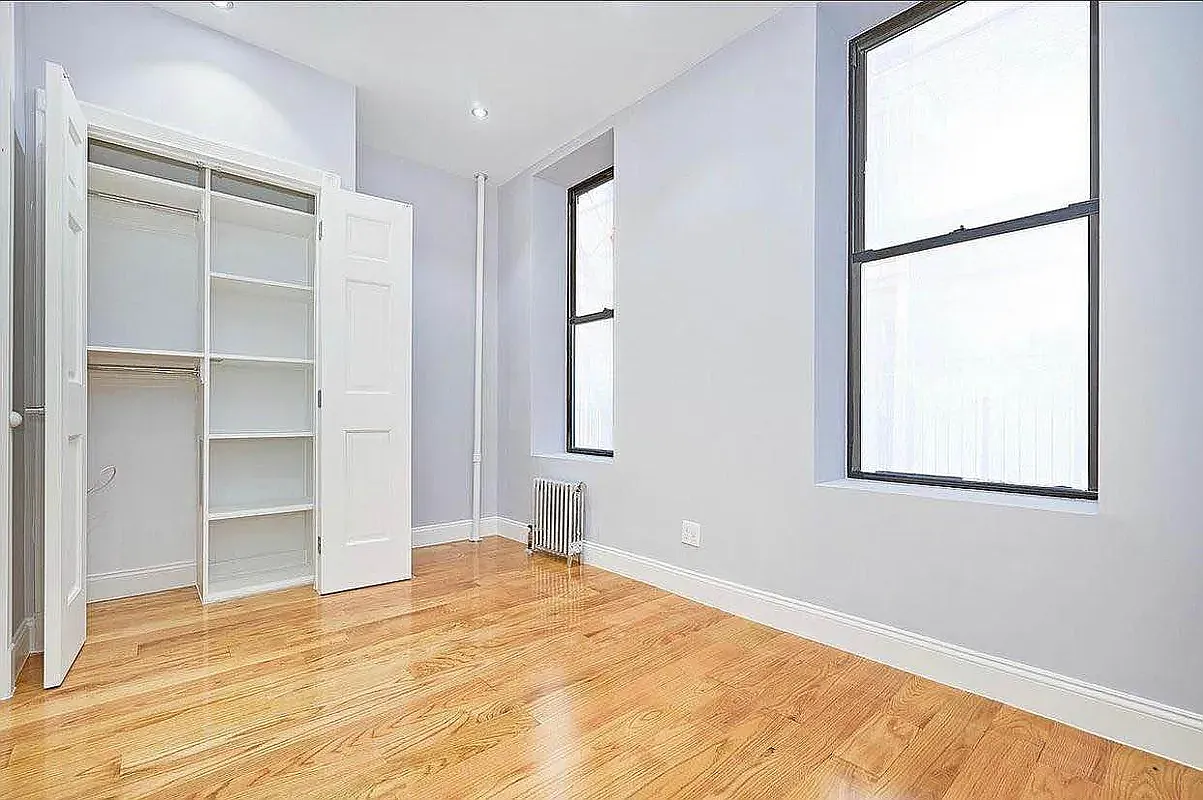 854 West 180th Street — Photo 4