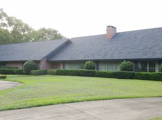 676 Trawick Rd, Dothan, AL 36305