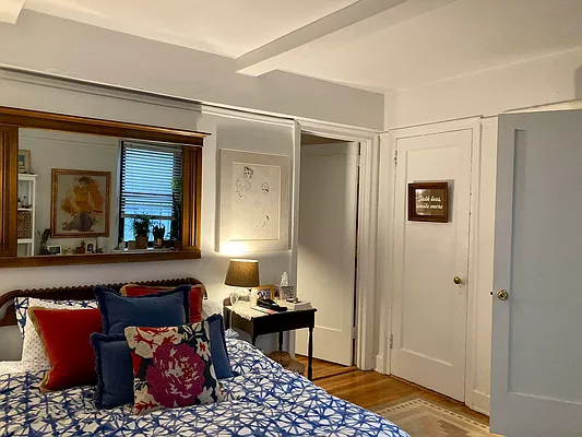 Rented by Grand Group Realty | media 16