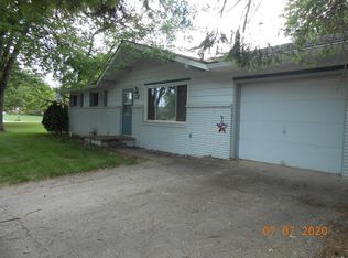709 Brooks Dr, Fortville, IN 46040