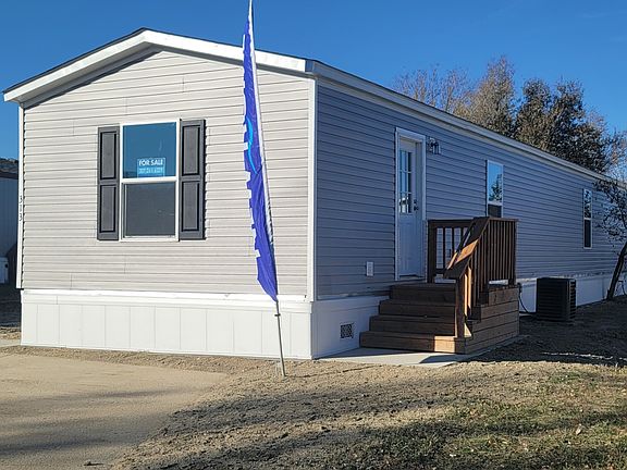2nd image of 313 Columbine Dr