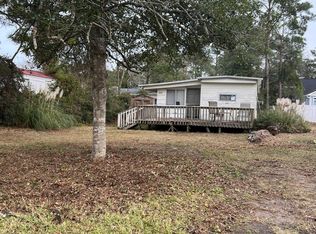 250 NE 69th St, Oak Island, NC 28465