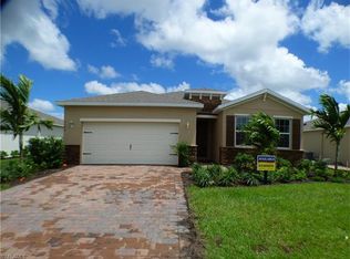 3180 Amadora Cir, Cape Coral, FL 33909