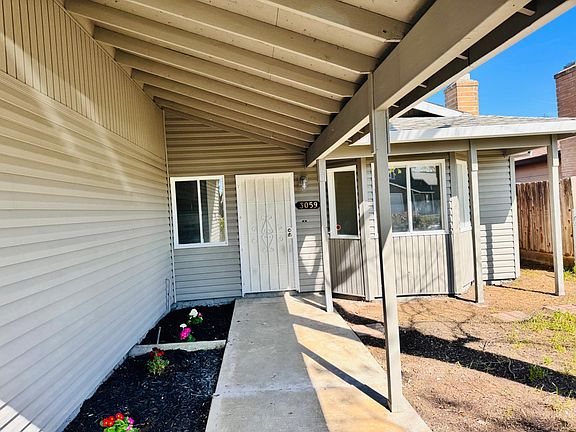 3rd image of 3059 Juliet Rd