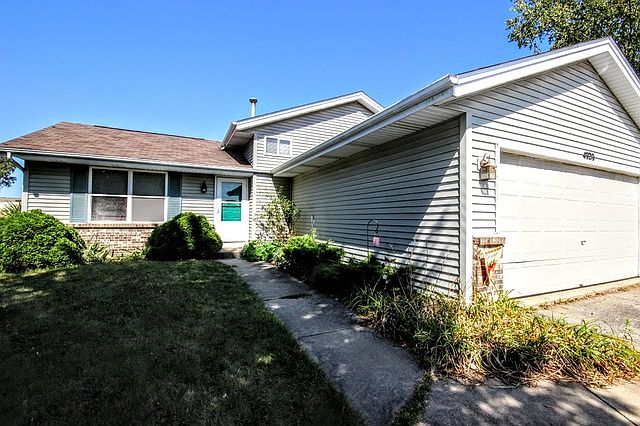 1st image of 4020 N Port Dr