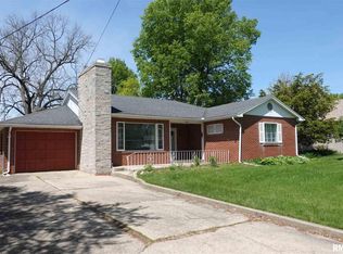 1578 N Seminary St, Galesburg, IL 61401
