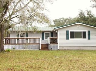 3328 Diana Dr, Zephyrhills, FL 33541
