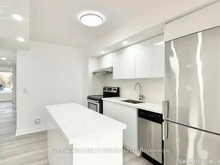 173 William Duncan Rd W #6 — Photo 3