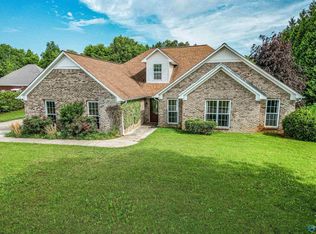 24899 Blossom Ln, Athens, AL 35613