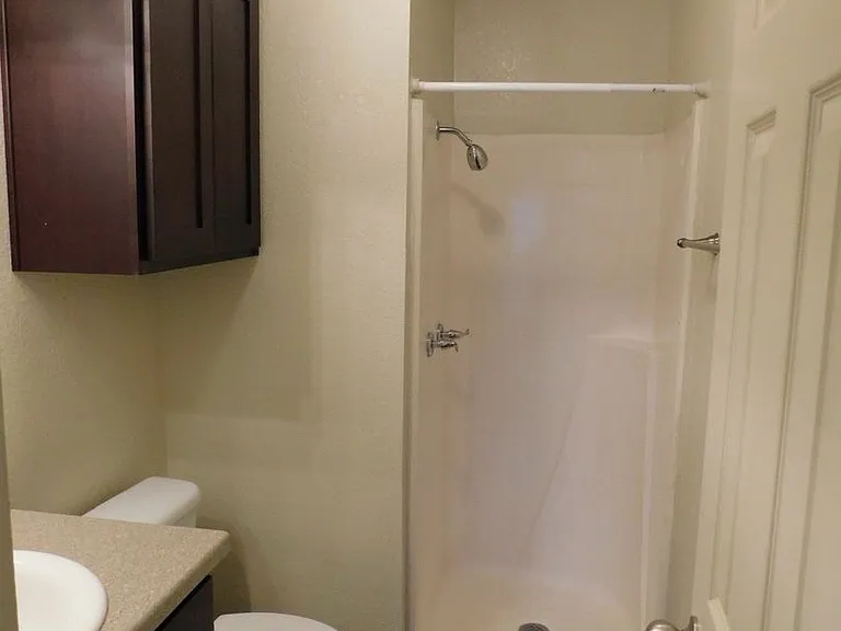 Gant Apartments — Photo 16