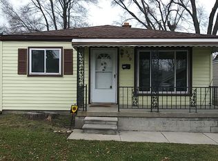929 E Annabelle Ave, Hazel Park, MI 48030