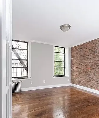 Rented by REAL New York | media 53