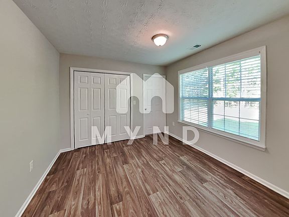 5th image of 105 Aspen Forest Dr