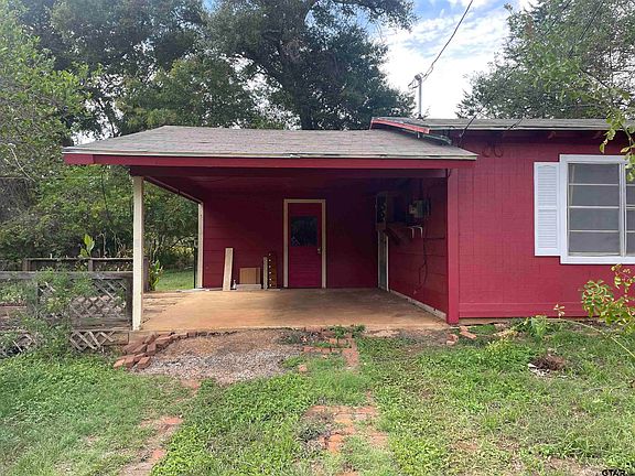 2nd image of 201 Garner Ln
