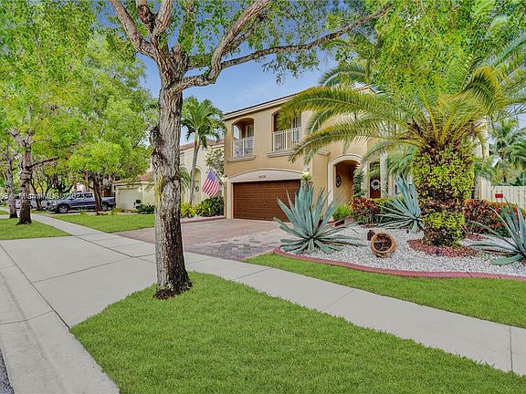 2nd image of 15674 SW 53rd Ct