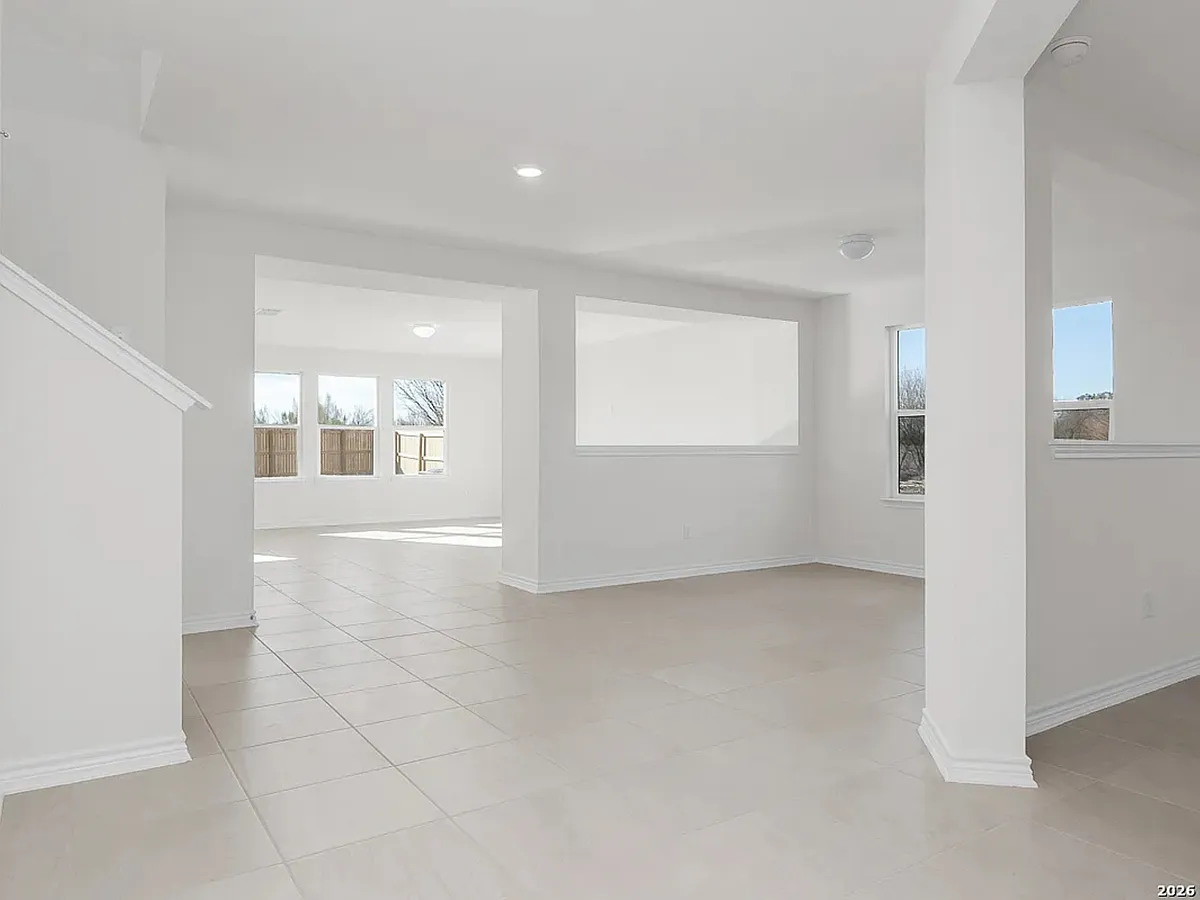 Building Photo - 7919 Mariposa Mnr