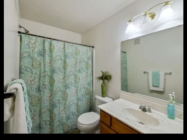 10012 Iris Ln — Photo 11