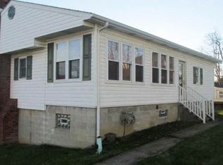108 1st St, Hostetter, PA 15638
