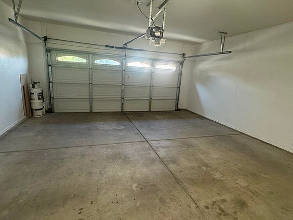 5th image of 2439 E Sequoia Dr