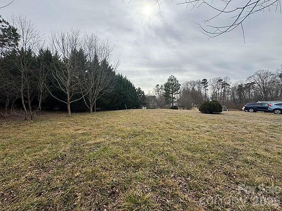 4th image of 18275 Lexi Estates Ct