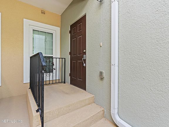 3rd image of 6681 WHITE BLOSSOM Circle #24E
