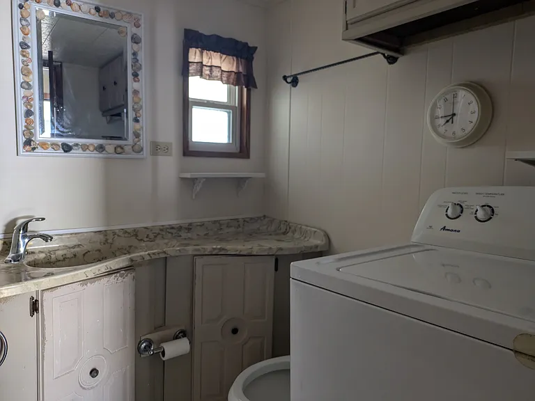 3328 Illinois Ave — Photo 12