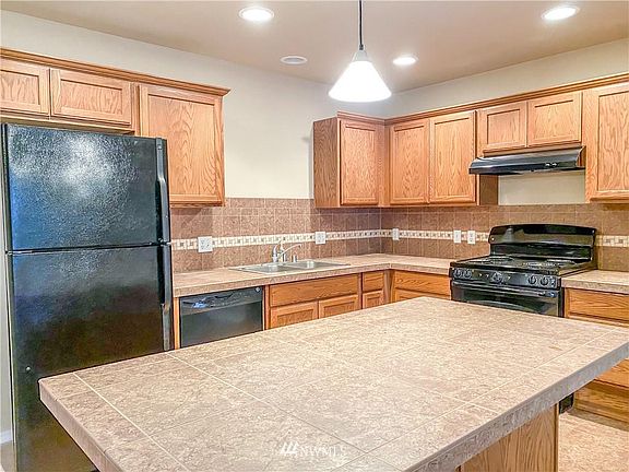 2nd image of 1417 Evergreen Park Dr SW Unit 101