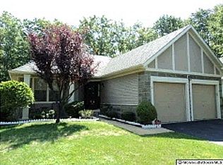 12 Taylor Ln, Jackson, NJ 08527
