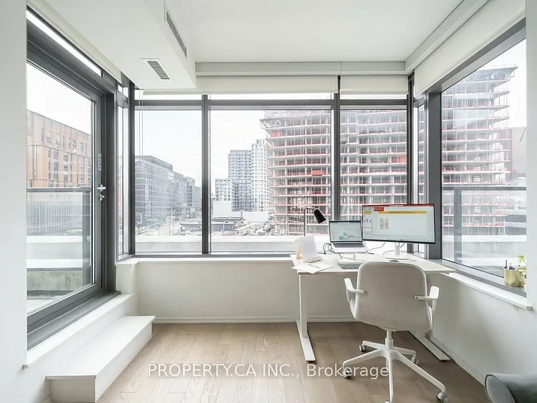 12 Bonnycastle St #422 — Photo 4
