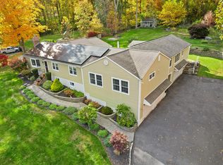19 Pamela Dr, Monroe, CT 06468
