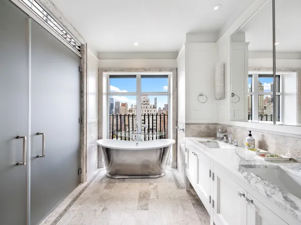 132 East 65th Street image 12 of 23